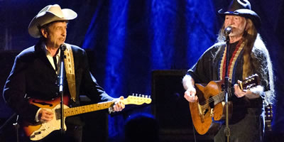willie nelson and bob dylan to headline 2025 outlaw music festival tour